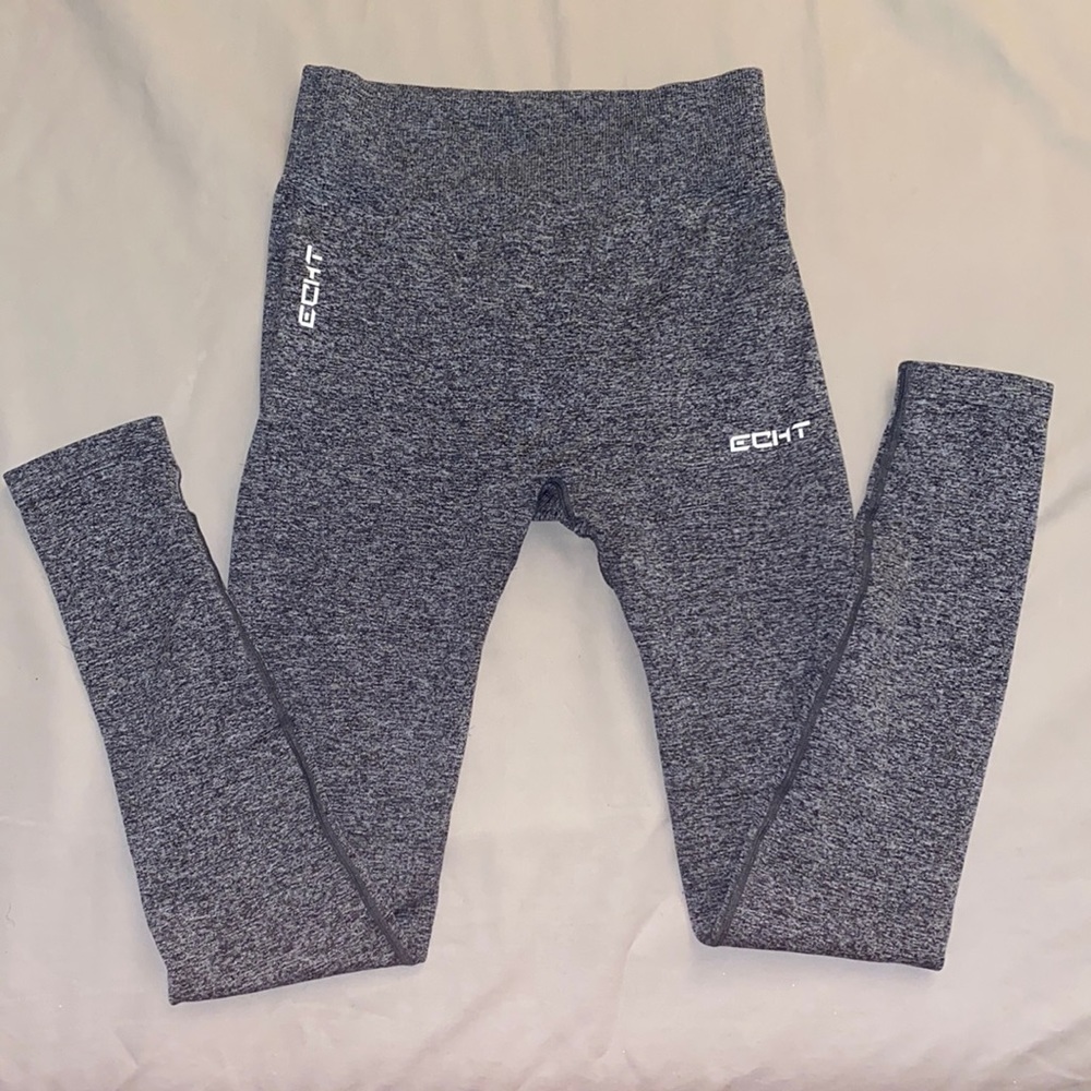 Comfy and Stretchy Echt Gray Leggings